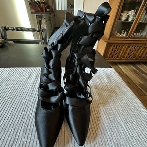 Dolls Kill, Women's Black Lace-Up High Heel Pumps brand new, never worn.